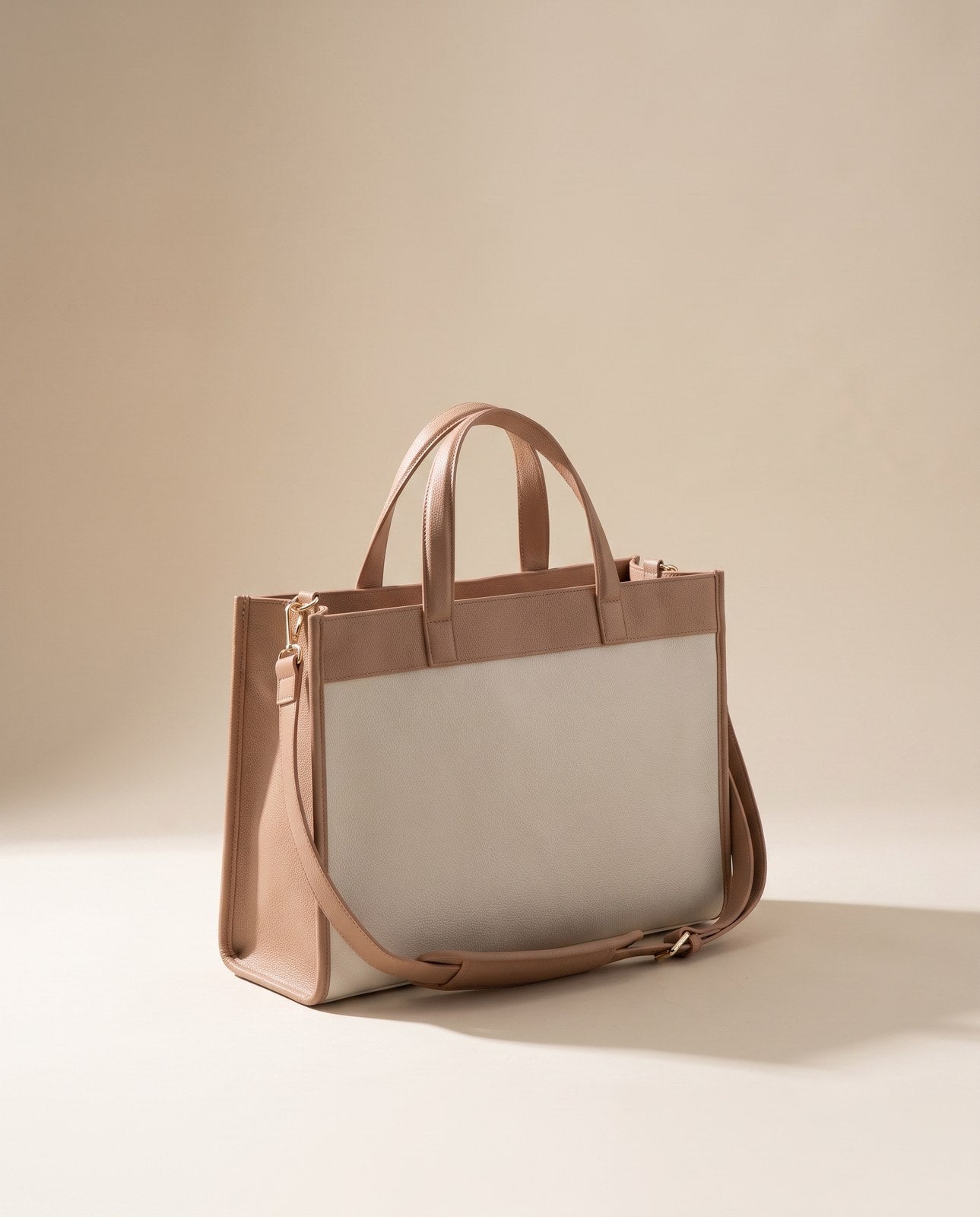 Nomi Shoulder Carrier